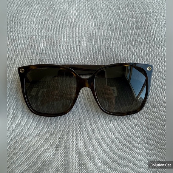 Gucci GG0022S Tortoiseshell Oversized Square Sunglasses - Picture 2 of 10